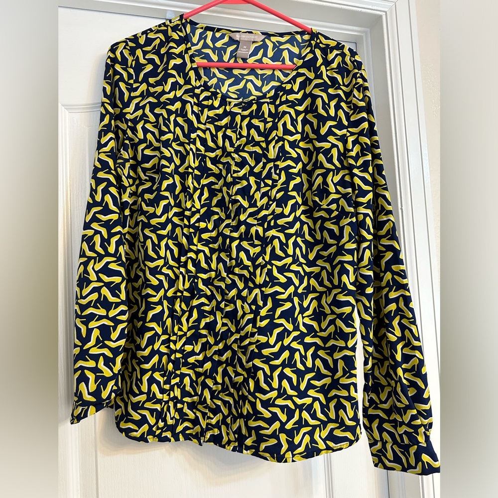 Blue and yellow Banana Republic factory blouse with shoe design. Size medium.